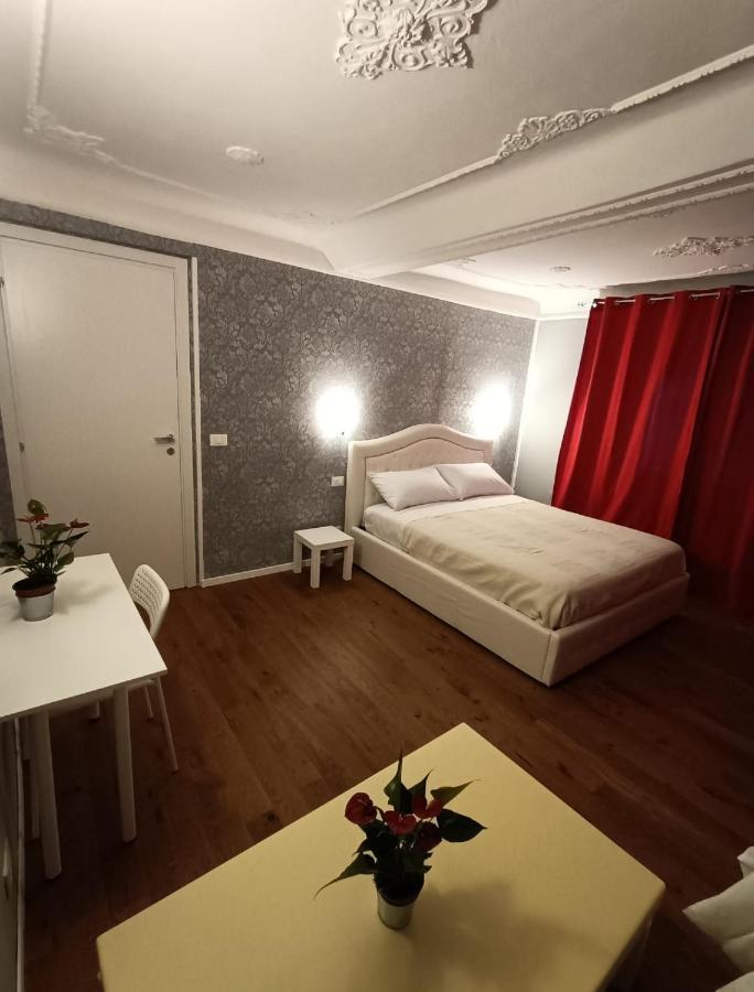 B&B Italian Guest Genova Dış mekan fotoğraf
