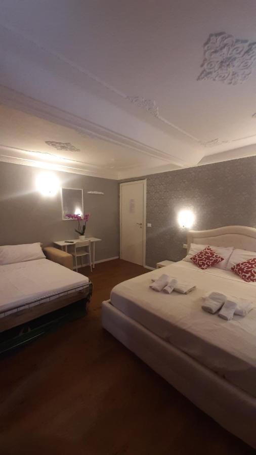 B&B Italian Guest Genova Dış mekan fotoğraf
