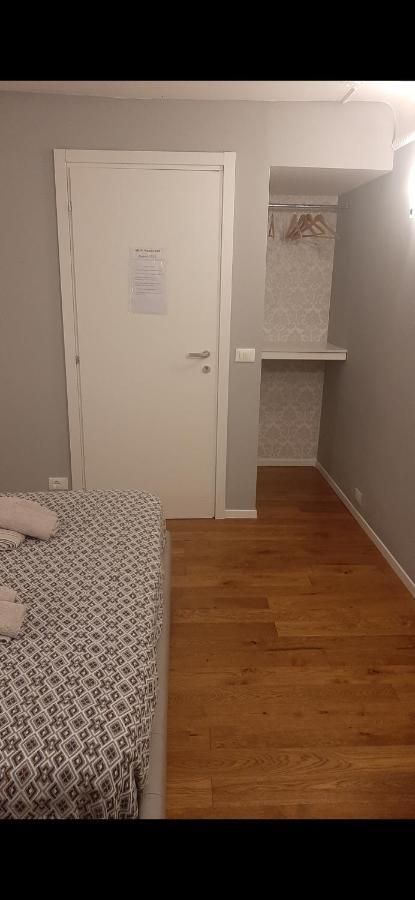 B&B Italian Guest Genova Dış mekan fotoğraf