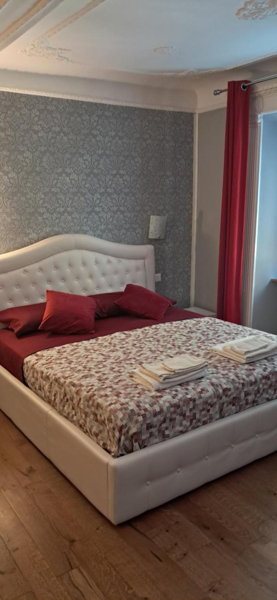 B&B Italian Guest Genova Dış mekan fotoğraf